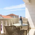 Jozic Apartment *